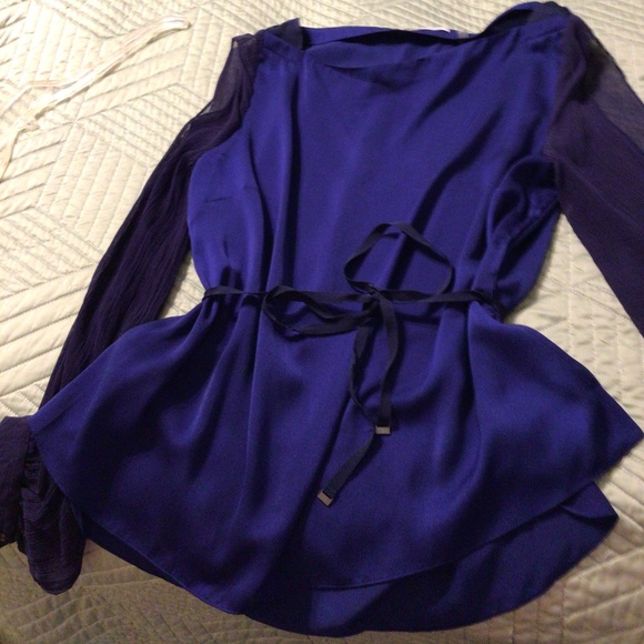 NWOT, Royal blue T TAHARI blouse - Picture 5 of 8